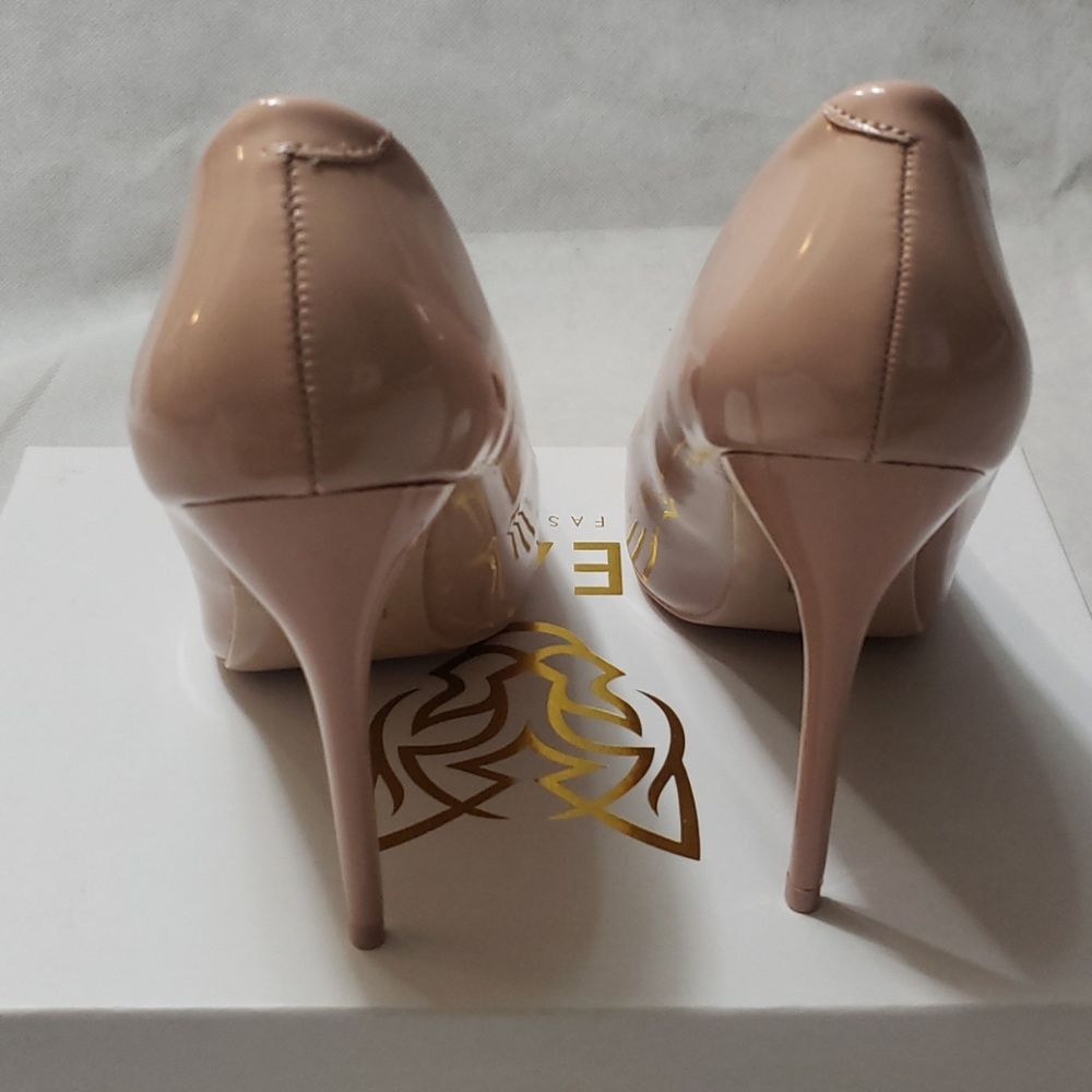 Women's pump - Picture 2 of 5